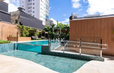 Apartamento alto padrão - 4 quartos, 2 suítes e 3 vagas de garagem