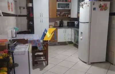 Casa com 2 quartos à venda na rua cosme e damião, jardim ana maria, santo andré, 136 m2 por r$ 420.000