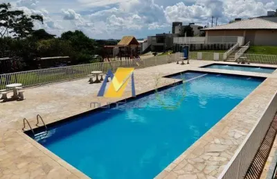 Casa à venda com 450m², 3 dormitórios, 3 suítes, 1 sala e 4 vagas!!!