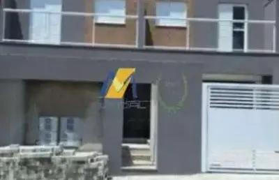 Cobertura à venda com 96m², elevador na vila marina