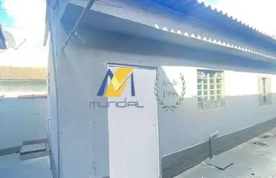 Casa térrea para locação - conforto e segurança em localização privilegiada