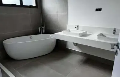 Apartamento com 3 quartos à venda na Avenida Tiradentes, 824, Zona 01, Maringá
