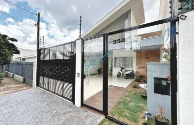 Casa com 3 quartos à venda na Rua Agostinho dos Santos, 904, Jardim Leblon, Maringá