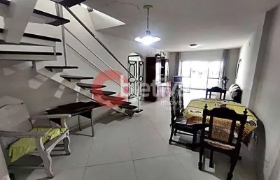Cobertura com 3 quartos à  venda na passagem em cabo frio