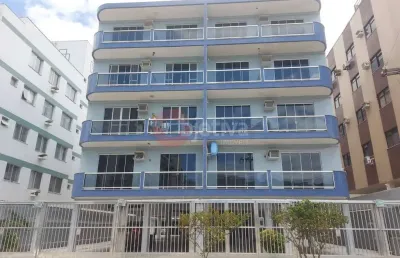 Apto linear, 2 qts, a 300 metros da praia do forte, algodoal - cabo frio