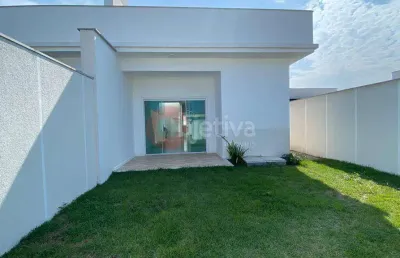 Casa térrea independente, 3 quartos, vila do peró - cabo frio - rj