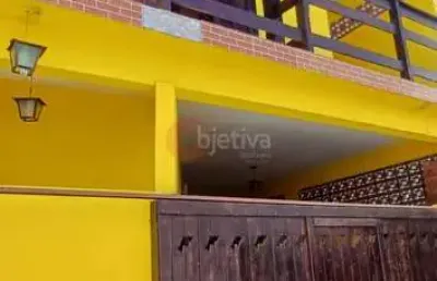Casa duplex independente a venda 144m²,  3 suítes, peró - cabo frio