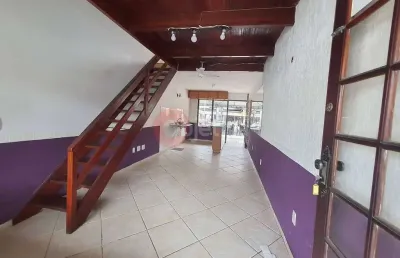 Loja duplex à venda, 66 m², shopping do peró - cabo frio