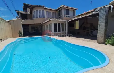Casa duplex, 3 quartos, para locação no condomínio do pássaros - cabo frio