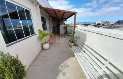 Cobertura tríplex , 5 quartos, 220m², vista mar, braga - cabo frio