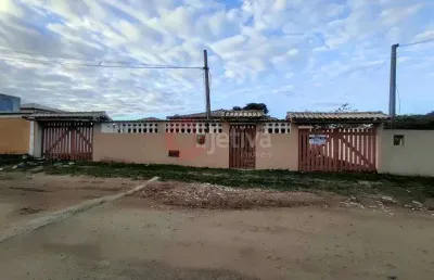 Casa independente a venda de 4 quartos no bairro guriri em cabo frio