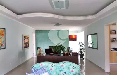 Casa em condomínio fechado com 6 quartos à venda na avenida doutor wando henrique cardim, 480, jardim peri, são paulo, 600 m2 por r$ 2.700.000