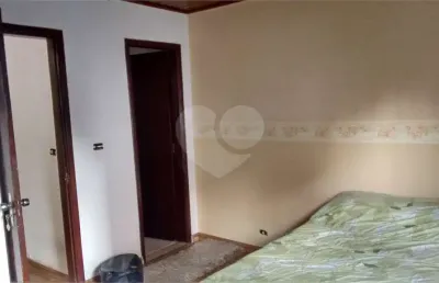 Casa com 3 quartos à venda na rua celeste de souza cardi, 100, jardim das vertentes, são paulo, 170 m2 por r$ 700.000