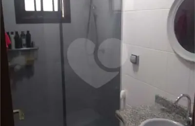 Casa com 3 quartos à venda na rua doutor valentim bouças, 341, vila mazzei, são paulo, 185 m2 por r$ 900.000