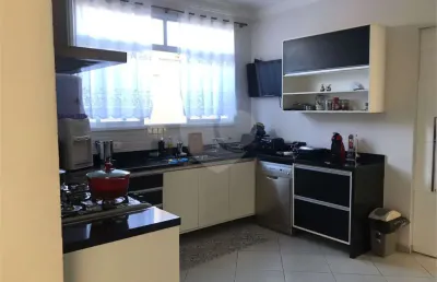 Casa em condomínio fechado com 4 quartos à venda na alameda aquárius, 655, alphaville, santana de parnaíba, 400 m2 por r$ 2.850.000