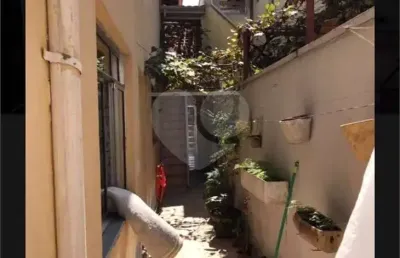Casa com 3 quartos à venda na rua doutor alcides cintra bueno filho, 41, vila amália (zona norte), são paulo, 275 m2 por r$ 600.000