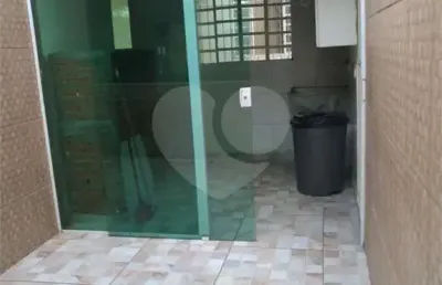 Casa com 3 quartos à venda na rua martim afonso, 46, belenzinho, são paulo, 52 m2 por r$ 680.000