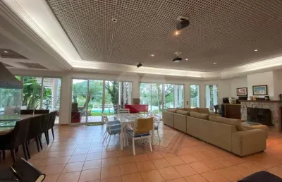 Casa em condomínio fechado com 8 quartos para alugar na alameda juriti, 1157, alphaville, santana de parnaíba, 1280 m2 por r$ 60.000