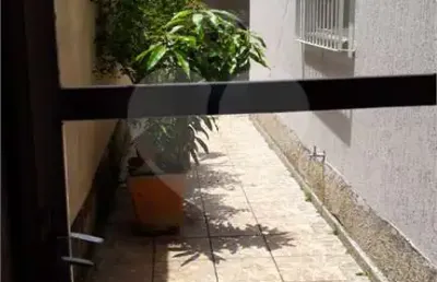 Casa com 3 quartos à venda na rua kandinsky, 71, jardim vergueiro (sacomã), são paulo, 300 m2 por r$ 720.000
