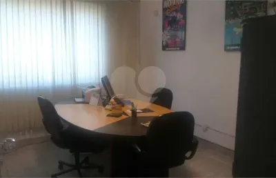 Casa com 5 quartos para alugar na rua joão lourenço, 22, vila nova conceição, são paulo, 250 m2 por r$ 35.000