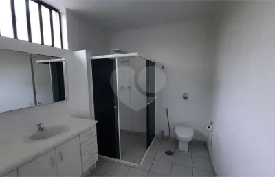 Casa com 4 quartos para alugar na rua engenheiro joão de ulhoa cintra, 51, butantã, são paulo, 348 m2 por r$ 8.000