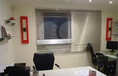 Casa com 3 quartos à venda na rua heraldo evans, 292, vila rosália, guarulhos, 538 m2 por r$ 2.700.000