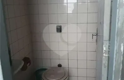 Apartamento à venda na rua muniz de sousa, 70, aclimação, são paulo, 300 m2 por r$ 690.000