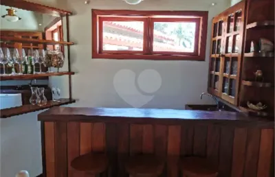 Casa em condomínio fechado com 4 quartos à venda na estrada da boiada, 2825, vista alegre, vinhedo, 400 m2 por r$ 1.860.000