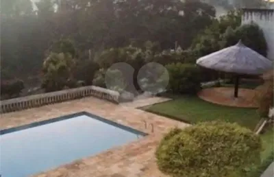Casa em condomínio fechado com 5 quartos à venda na alameda antônio benedito salvador, 1, portal das acácias, santana de parnaíba, 790 m2 por r$ 1.780.000