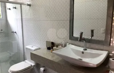 Casa em condomínio fechado com 4 quartos à venda na rua dorival caymmi, 392, chácaras são carlos, cotia, 586 m2 por r$ 3.800.000