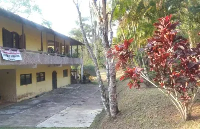 Chácara / sítio com 4 quartos à venda na rua pedro luiz alencastro gasparetto, 1, centro, mogi das cruzes, 50000 m2 por r$ 2.130.000