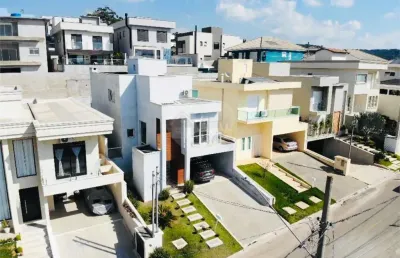 Casa em condomínio fechado com 3 quartos à venda na rua sabiá, 1377, suru, santana de parnaíba, 200 m2 por r$ 1.450.000