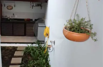 Casa com 3 quartos à venda na rua enótria, 393, vila mazzei, são paulo, 162 m2 por r$ 1.200.000