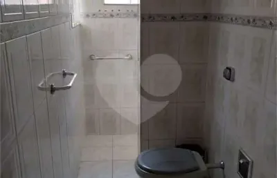 Casa com 3 quartos à venda na estrada do campo limpo, 2067, vila prel, são paulo, 171 m2 por r$ 900.000