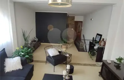Casa com 4 quartos à venda na rua simão borges, 386, vila maria alta, são paulo, 320 m2 por r$ 1.600.000