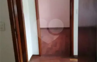 Casa com 3 quartos à venda na rua sino contra-meão, 141, tremembé, são paulo, 180 m2 por r$ 1.000.000