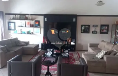 Casa em condomínio fechado com 3 quartos à venda na rua monza, 926, jardim imperial hills iii, arujá, 300 m2 por r$ 1.900.000