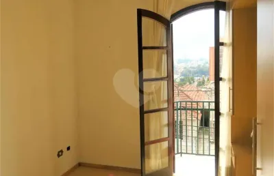 Casa com 3 quartos à venda na rua abraham bertie levi, 81, vila sônia, são paulo, 160 m2 por r$ 980.000