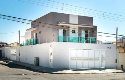 Casa com 3 quartos à venda na rua albino semedo silva, 135, jardim são pedro, mogi das cruzes, 147 m2 por r$ 860.000