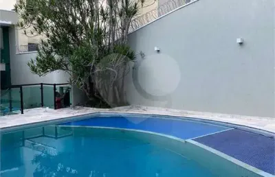 Casa com 4 quartos à venda na rua rosa boratto, 384, vila santana, mogi das cruzes, 514 m2 por r$ 1.580.000