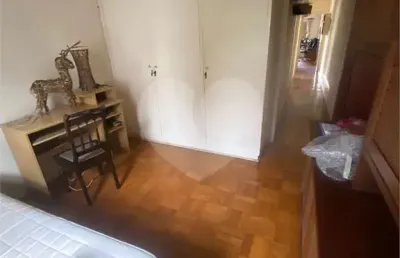 Casa com 3 quartos à venda na avenida jônia, 374, jardim brasil (zona sul), são paulo, 200 m2 por r$ 850.000