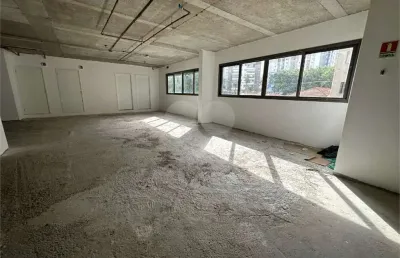 Casa comercial para alugar na rua ibirajá, 244, vila guarani, são paulo, 690 m2 por r$ 48.300