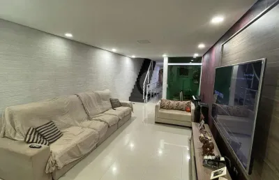 Casa com 3 quartos à venda na rua tiradentes, 166, vila assunção, santo andré, 250 m2 por r$ 1.700.000