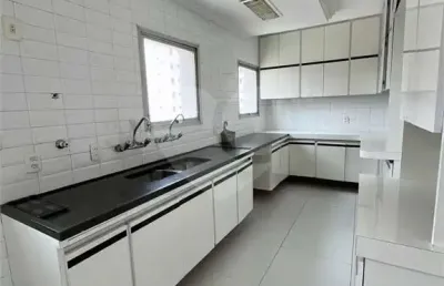 Apartamento com 3 quartos à venda na rua loureiro da cruz, 149, aclimação, são paulo, 200 m2 por r$ 1.600.000