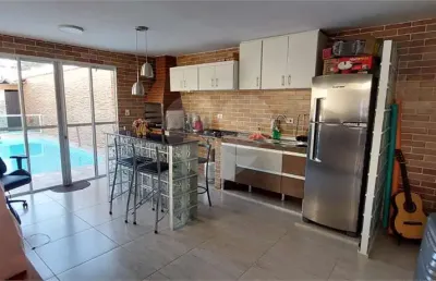 Casa com 3 quartos à venda na rua soldado joão florindo zanetti, 29, vila silveira, guarulhos, 365 m2 por r$ 1.100.000