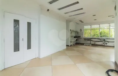 Casa em condomínio fechado com 3 quartos à venda na calçada aldebarã, 185, alphaville, santana de parnaíba, 216 m2 por r$ 2.300.000