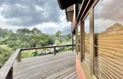 Casa em condomínio fechado com 3 quartos à venda na rua chile, 119, recanto impla, carapicuíba, 283 m2 por r$ 2.120.000