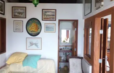 Casa em condomínio fechado com 6 quartos à venda na rua d, 533, toninhas, ubatuba, 400 m2 por r$ 6.500.000