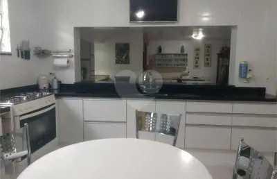 Casa com 4 quartos à venda na rua capitão luís ramos, 7, vila guilherme, são paulo, 250 m2 por r$ 1.100.000