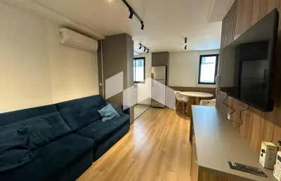 Apartamento com 33 m², 1 quarto sendo 1 suíte para alugar no bairro centro.